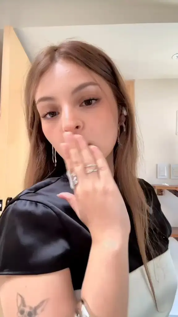 Instagram post from kimstyle.ai. This post is in position 3.
